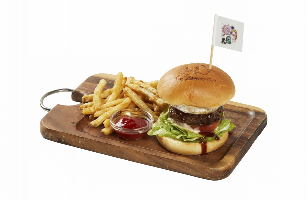 パセラ銀座「ゼメキスカフェ」がアフタヌーンティーモードで