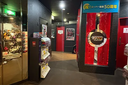 「東映ヒーローズキッチン」の入口